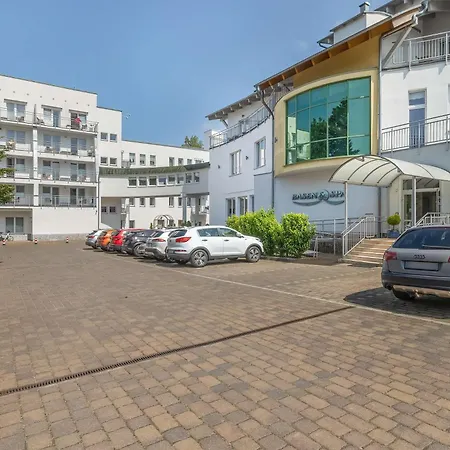 Bielik With Balcony By The Sea By Renters * Misdroy