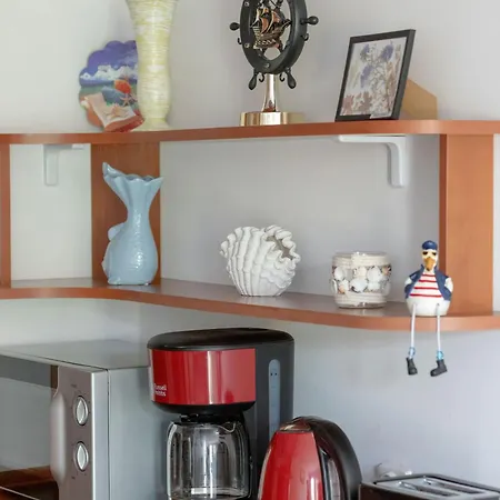 Bielik With Balcony By The Sea By Renters Apartment